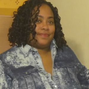 Meet your Posher, Litasha